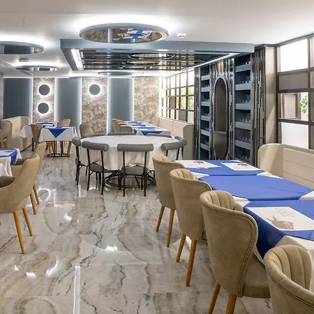 Armella Hill فندق